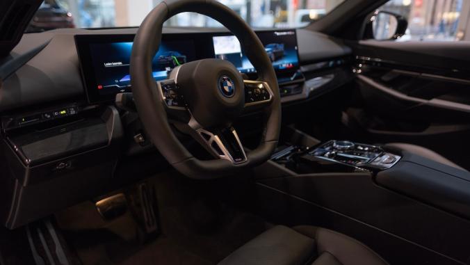 The interior of a BMW i5